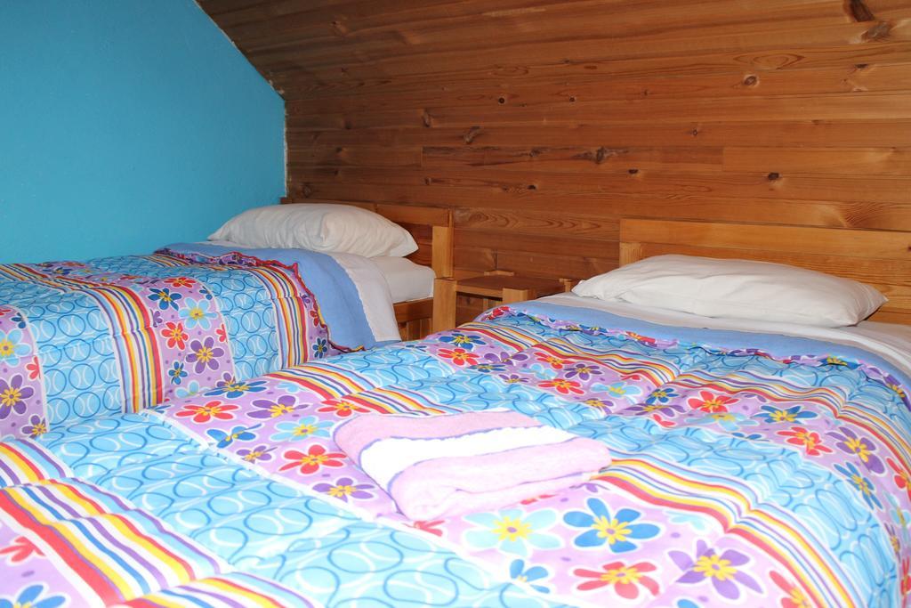 Hostel Hikers Den Žabljak Rum bild